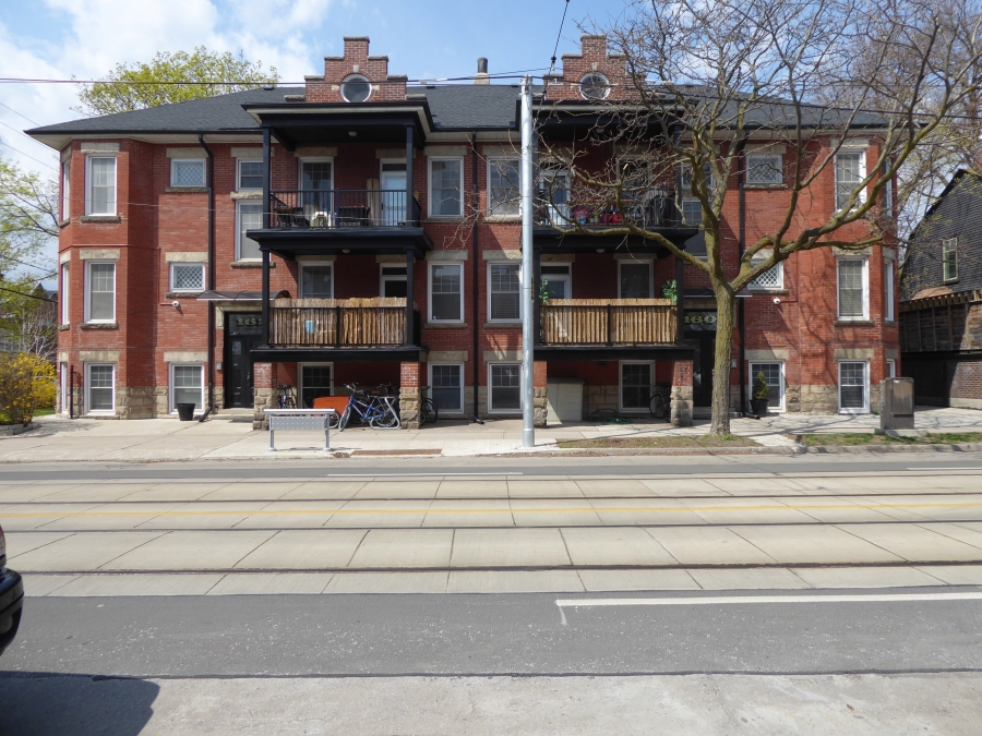 Edgar Apartments, front elevation view from Howard Park Ave