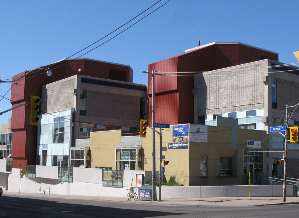 aco-toronto-george-brown-college-casa-loma-campus-c-building