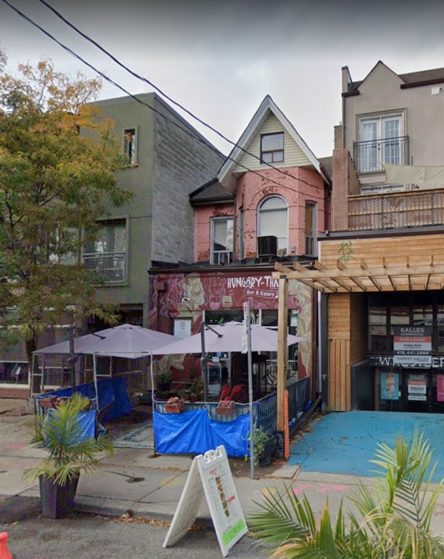 196 Augusta Avenue, Toronto - October 2020 - Image via Google Streetview 