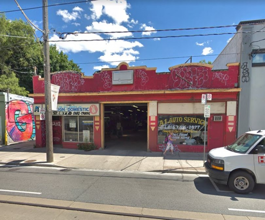 1083-1085 Dundas Street West, Toronto - July 2018 - Image via Google Streetview