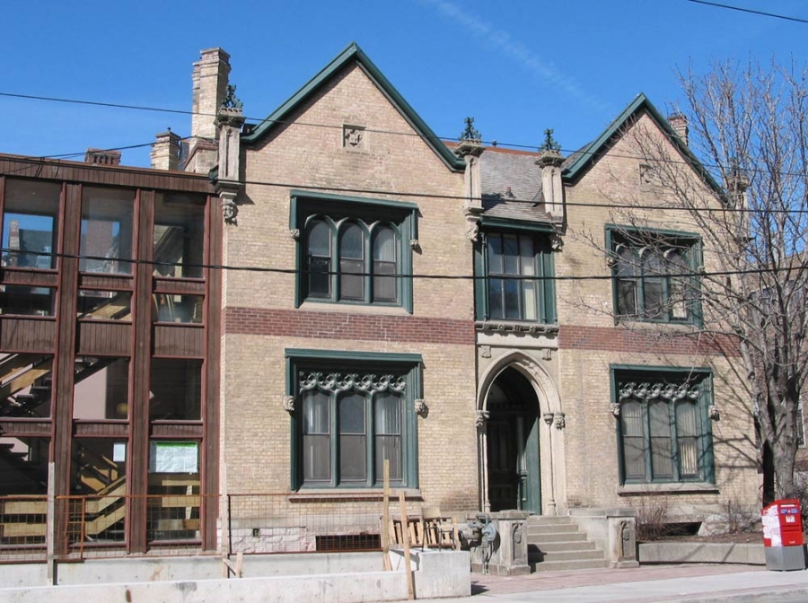 Oakham House in 2005. (Photo by Bob Krawczyk.)