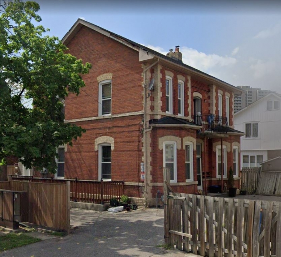 2 Sykes Avenue, Toronto - May 2019 - Google Streetview